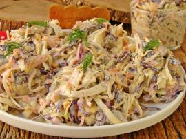 Karışık Lahana Salatası