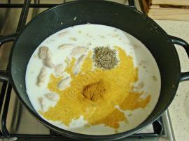 Kremasız Köri Soslu Makarna