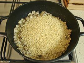 Mantarlı Kuskus Pilavı