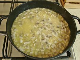 Mantarlı Kuskus Pilavı