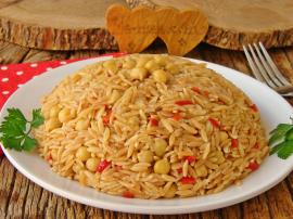 Nohutlu Şehriye Pilavı