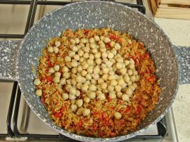 Nohutlu Şehriye Pilavı