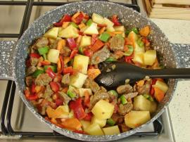 Sebzeli Tencere Kebabı