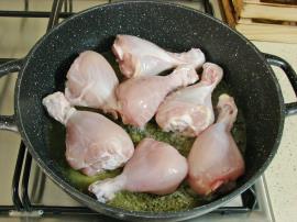 Tencerede Tavuk Yemeği