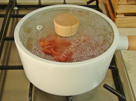 Yoğurtlu Kırmızı Biber Salatası