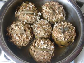 Etli Enginar Dolması