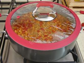 Mor Lahanalı Şehriye Salatası