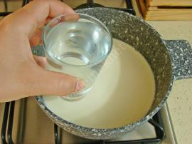 Sütlü Un Çorbası