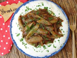 Yoğurtlu Karamelize Soğan Mezesi