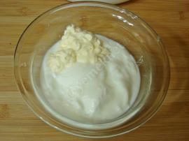 Yoğurtlu Tavuk Göğsü Salatası