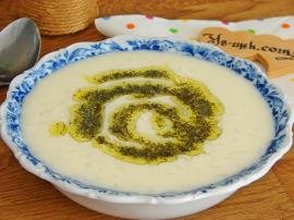 Pirinçli Yoğurt Çorbası