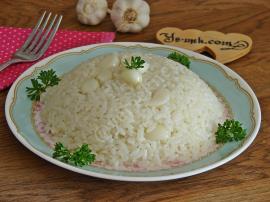Sarımsaklı Pilav
