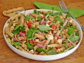 Semizotlu Makarna Salatası