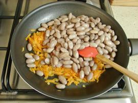 Yoğurtlu Barbunya Salatası