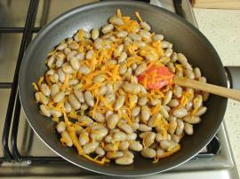 Yoğurtlu Barbunya Salatası