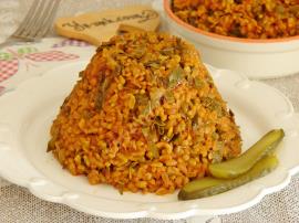 Asma Yapraklı Bulgur Pilavı