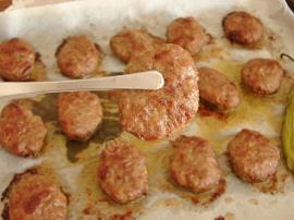 Sütlü Köfte