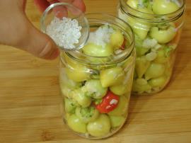 Tombul Acı Biber Turşusu