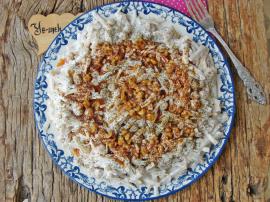 Erişteli Nohutlu Salata