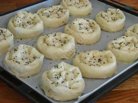 Patatesli Gül Böreği