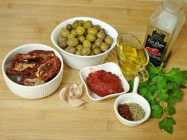 Kahvaltılık Zeytin Kavurması