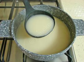 Sarımsaklı Un Çorbası