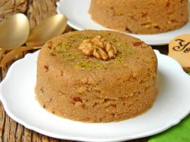 Cevizli İrmik Helvası