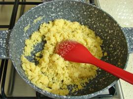 Cevizli İrmik Helvası