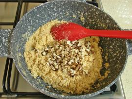 Cevizli İrmik Helvası