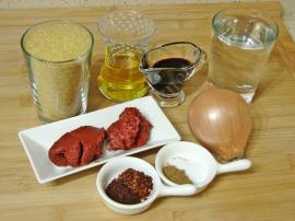 Yoğurmadan Çiğ Köfte