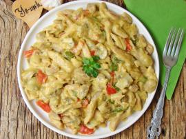 Mantarlı Köri Soslu Tavuk