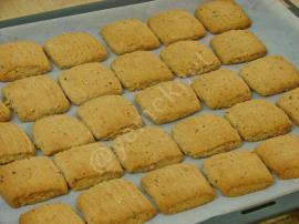 Kesme Nevzine Tatlısı