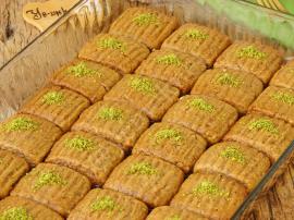 Kesme Nevzine Tatlısı