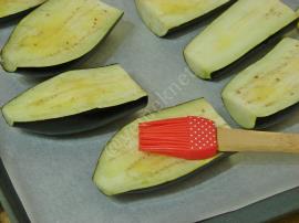 Nohutlu Köz Patlıcan Salatası