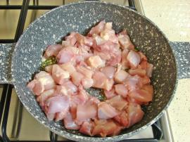 Patates Püresinde Tavuk Sote