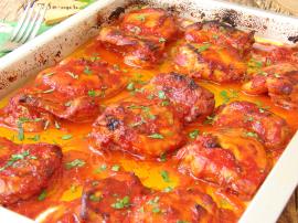 Fırında Salçalı Tavuk