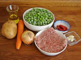 Kıymalı Bezelye Yemeği