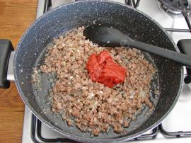 Kıymalı Bezelye Yemeği