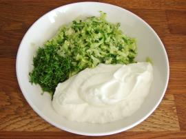 Tzatziki (Yunan Cacığı)