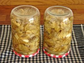 Közlenmiş Patlıcan Konservesi