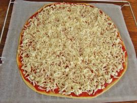 Mayasız Hamurdan Pizza