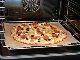 Mayasız Hamurdan Pizza