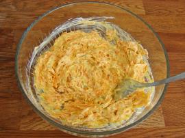 Yoğurtlu Havuç Salatası