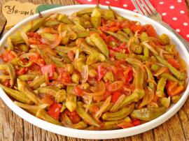 Fırında Bamya Yemeği