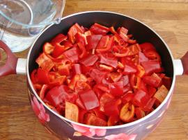 Acı Biber Salçası