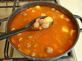 Salçalı Ekşili Sulu Köfte