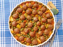 Fırında Köfteli Bezelye Yemeği