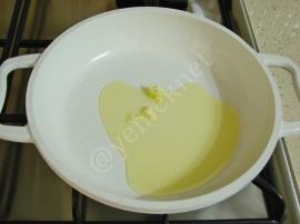 Haşlanmış Tavuk Kavurması