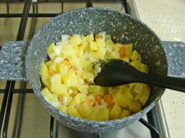 Patatesli Mantar Çorbası