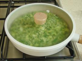 Yufkasız Ispanaklı Börek